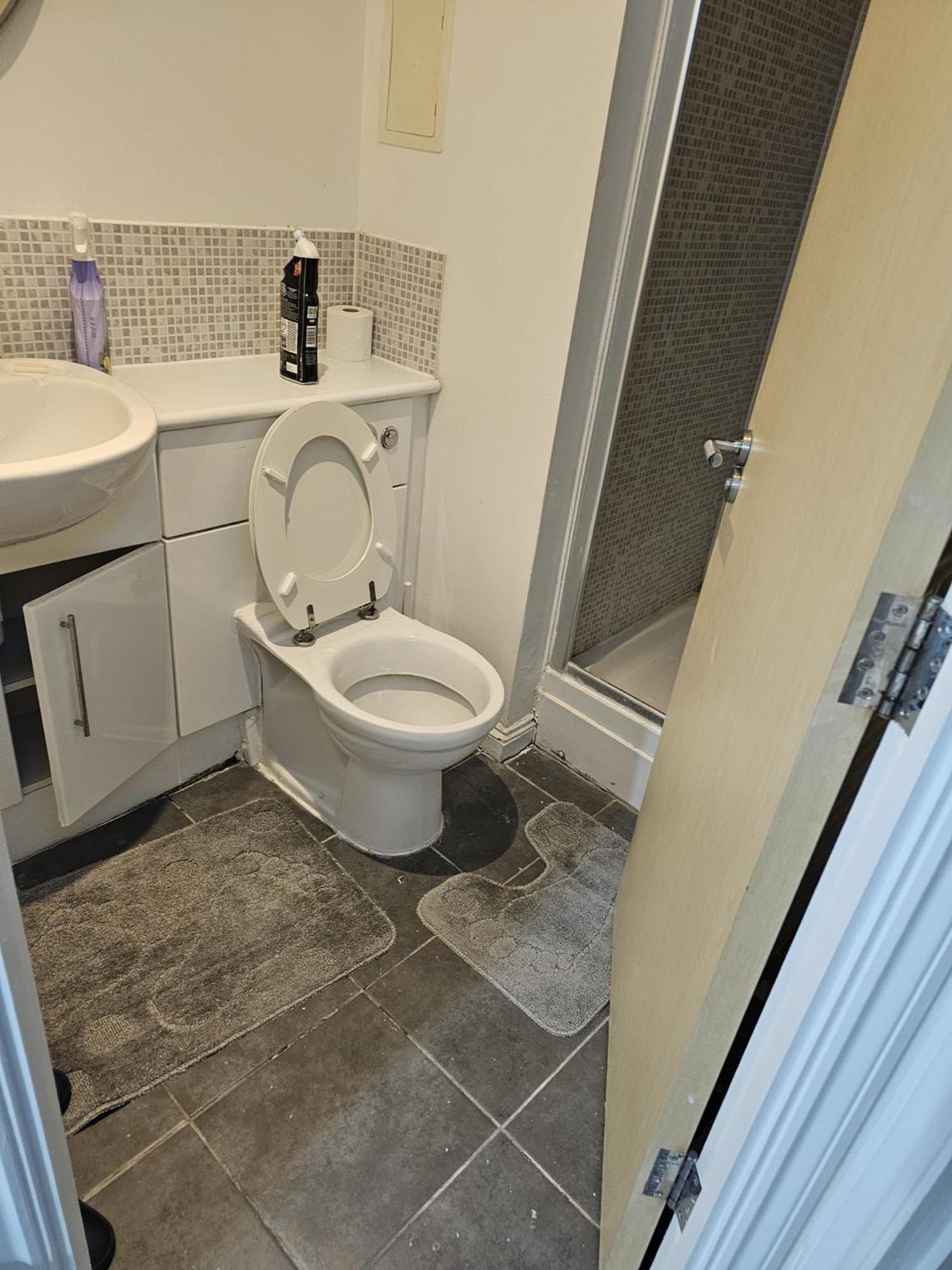 Big Double Room With Bathroom In 2 Bedroom Flat Kitchen Is Shared Harrow on the Hill Zewnętrze zdjęcie