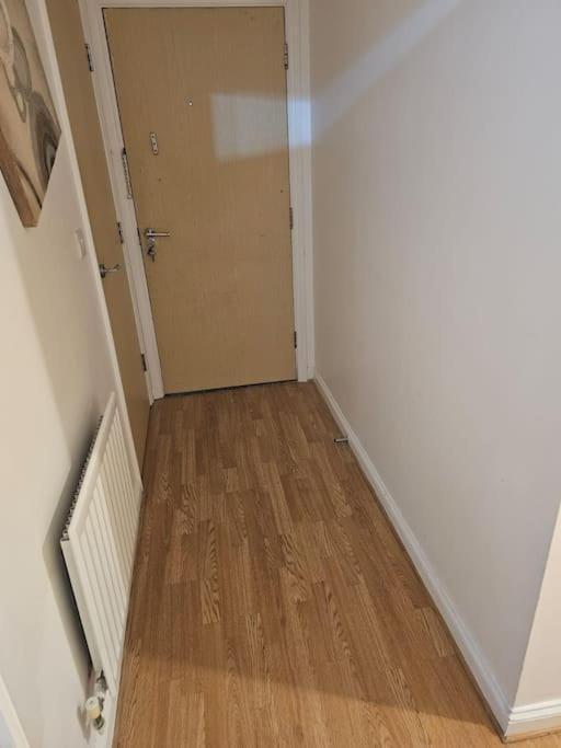 Big Double Room With Bathroom In 2 Bedroom Flat Kitchen Is Shared Harrow on the Hill Zewnętrze zdjęcie
