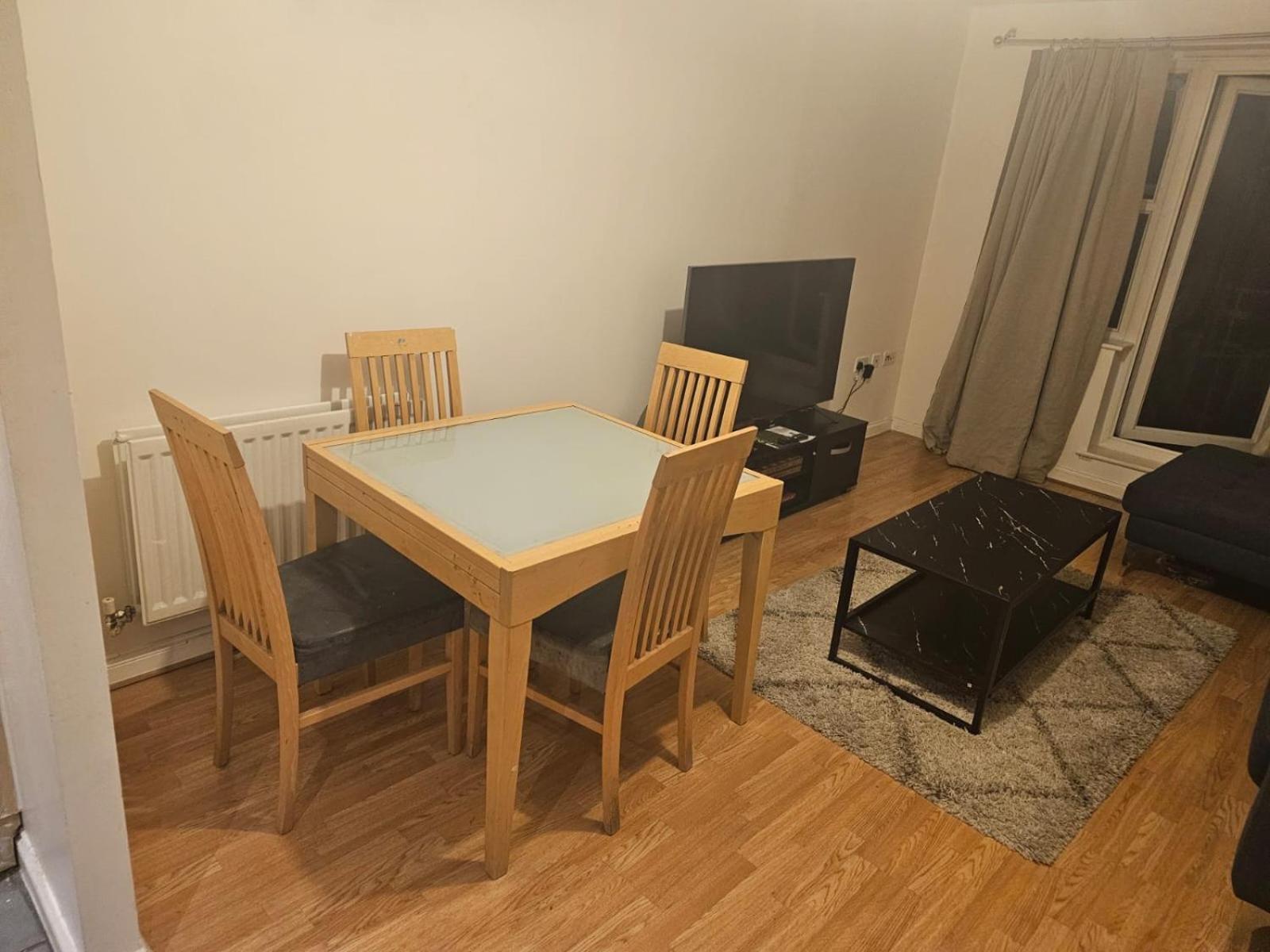 Big Double Room With Bathroom In 2 Bedroom Flat Kitchen Is Shared Harrow on the Hill Zewnętrze zdjęcie
